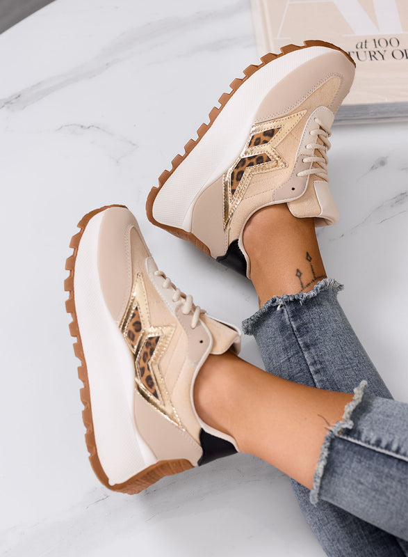 CLARISSA - Baskets beiges avec détail léopard et semelle épaisse