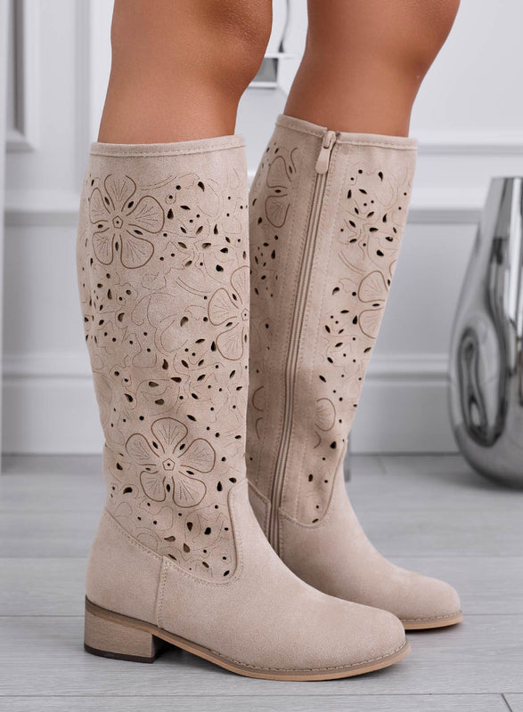 ELVIRA - Bottines mi-mollet en daim perforé beige