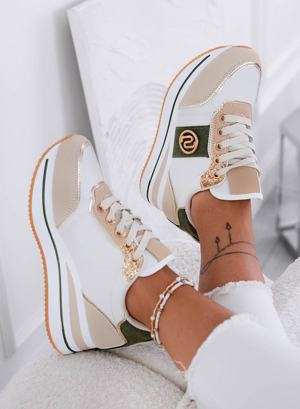 LOPEZ - Baskets beiges avec empiècements verts contrastants et paillettes dorées