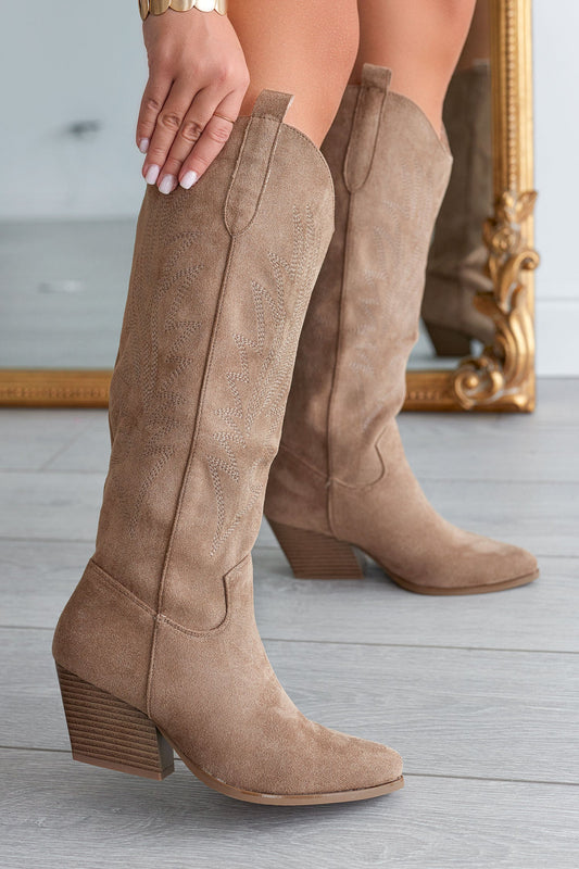 LUCILLA - Bottes de boue en daim avec broderie