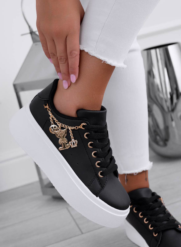MARBELLA - Black sneakers with chain and gold charms