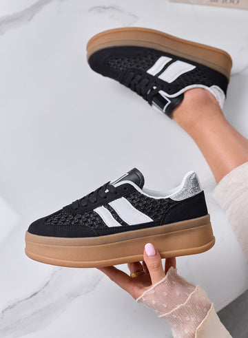 MARISOL - Black sneakers with white inserts and rubber sole