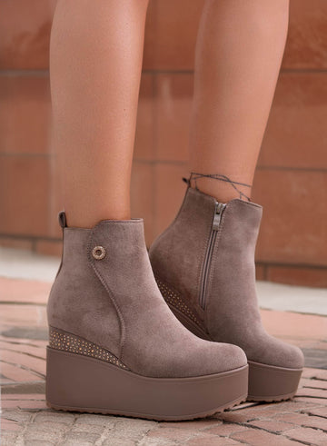 NINA - Bottines taupe avec semelle compensée et strass