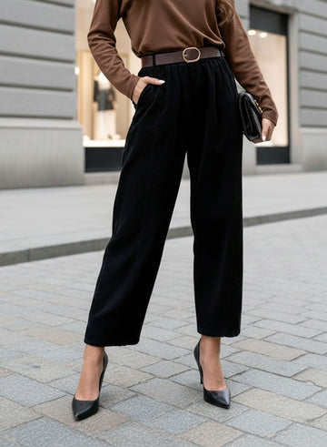 Pantalon noir côtelé avec ceinture