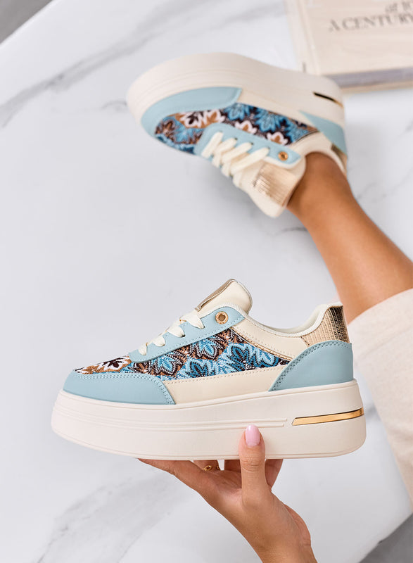 PRAGA - Sneakers azzurre platform con inserti in tessuto a fantasia