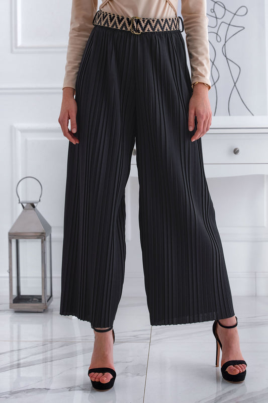 Pantalon noir à plis avec ceinture