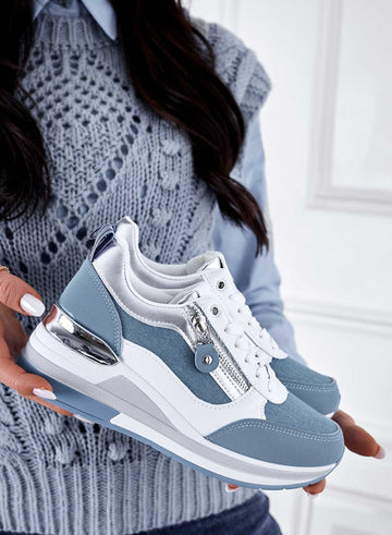Sneakers bianche con inserti blu jeans