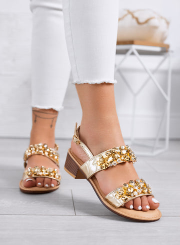 VITTORIA - Gold jeweled sandals with low heel and rhinestones