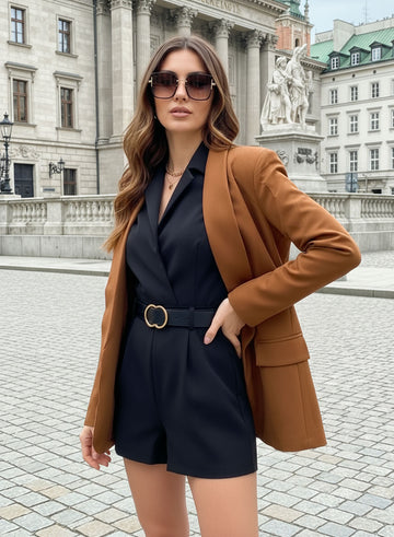 Blazer camel élégant avec poches frontales