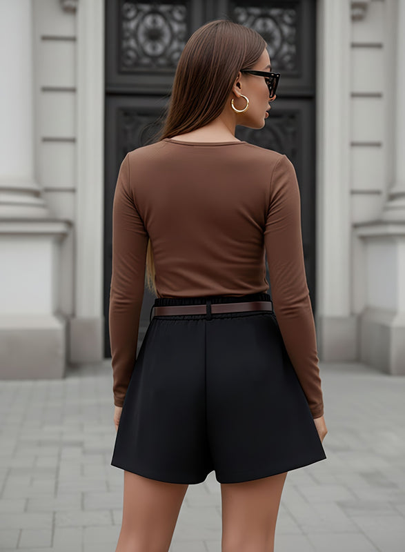 Black shorts skirt with belt