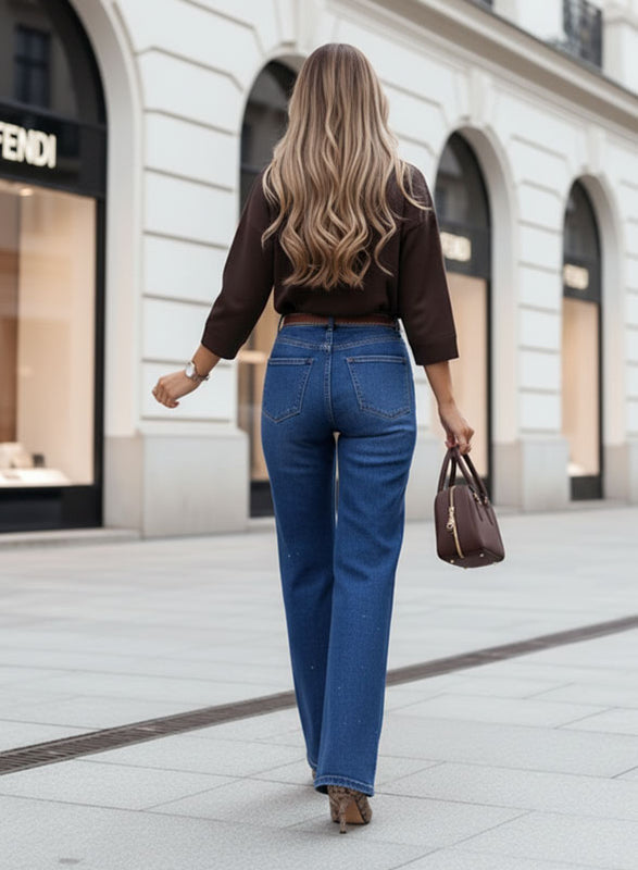 Jean droit bleu pour femme avec détails brillants pailletés