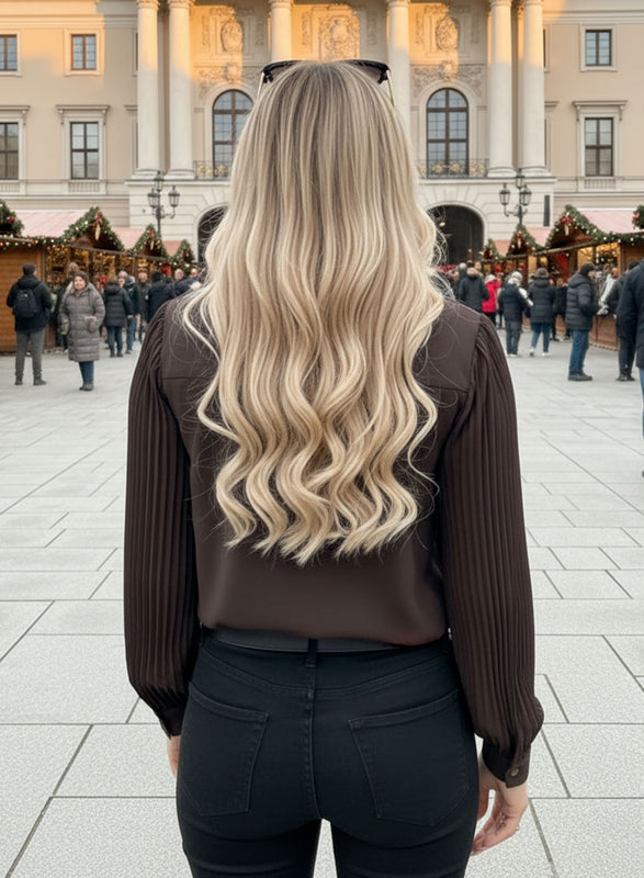 Chemise marron avec volants et plissé