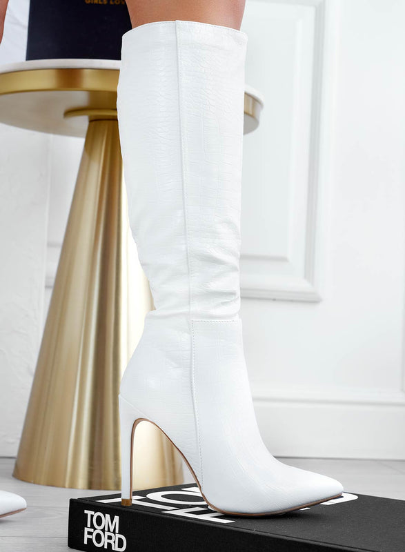 BRENDA - Stivali bianchi Alexoo con tacco alto