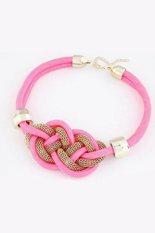 Collier avec corde et tressage métallique C011 - Fuchsia