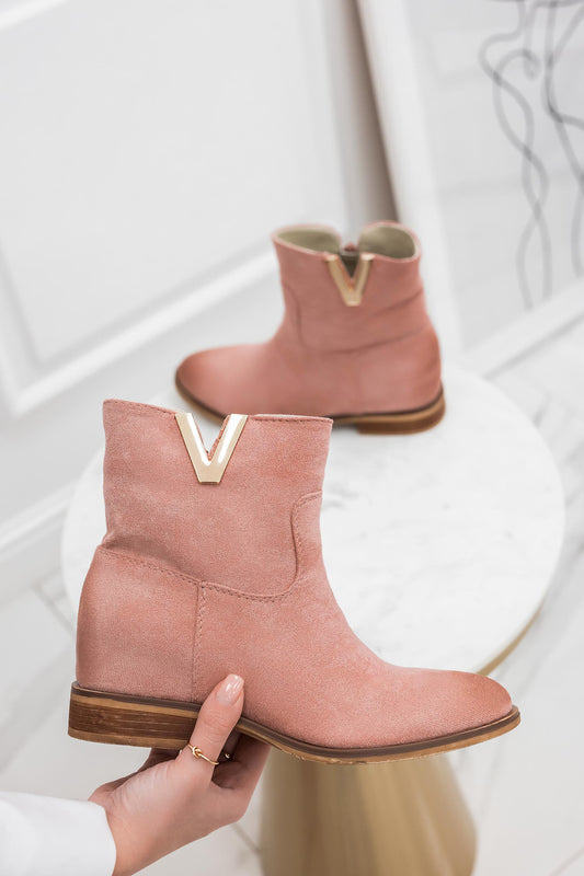 Bottines roses en daim avec semelle compensée intérieure