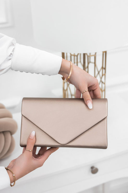 Pochette bronze en simili cuir B205