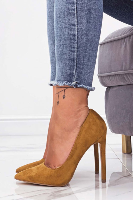 LEXIE - Decolletè camel scamosciate con tacco alto