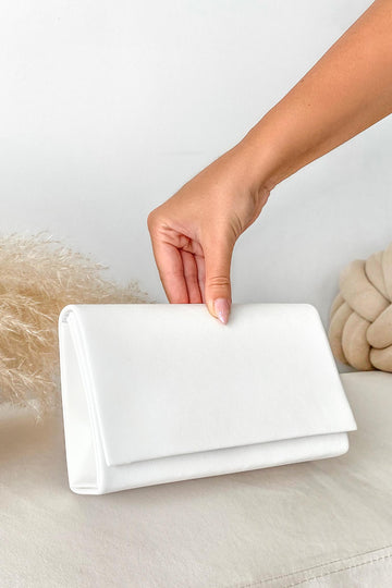 Pochette blanche B211 en similicuir