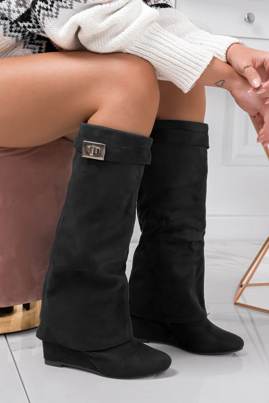 Bottes noires en daim avec revers et semelle compensée
