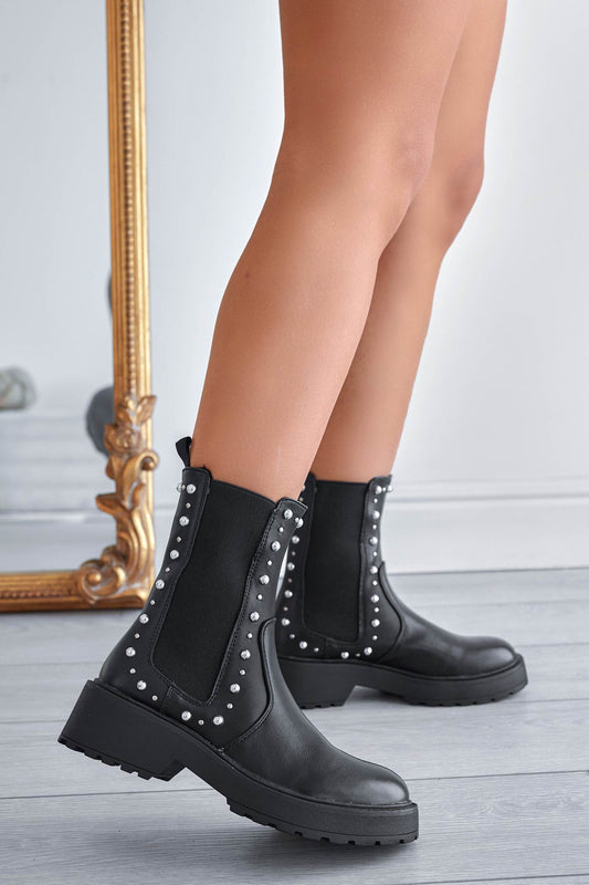 MAAX - Bottines noires avec clous et élastique latéral