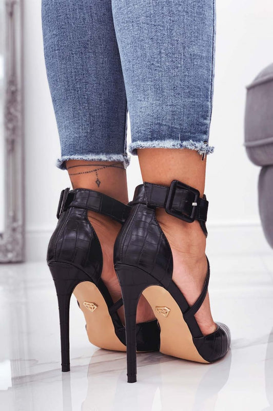 Escarpins noirs effet crocodile à talons hauts