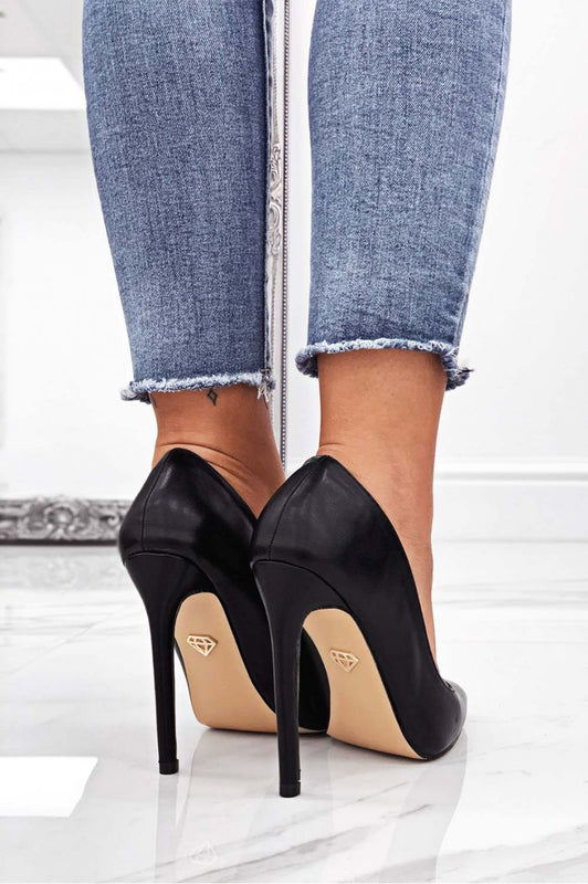 Escarpins noirs en similicuir avec talon haut