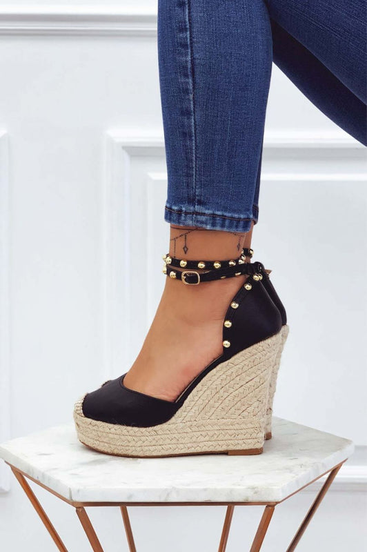 Espadrilles noires en similicuir avec semelle compensée haute et clous dorés