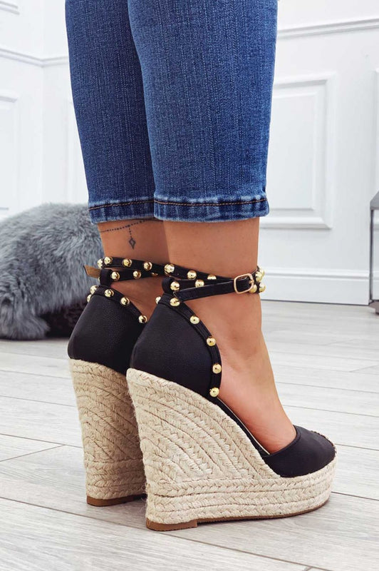 Espadrilles noires en similicuir avec semelle compensée haute et clous dorés