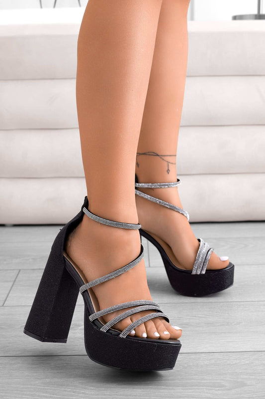 Sandales noirs pailletés à talons hauts