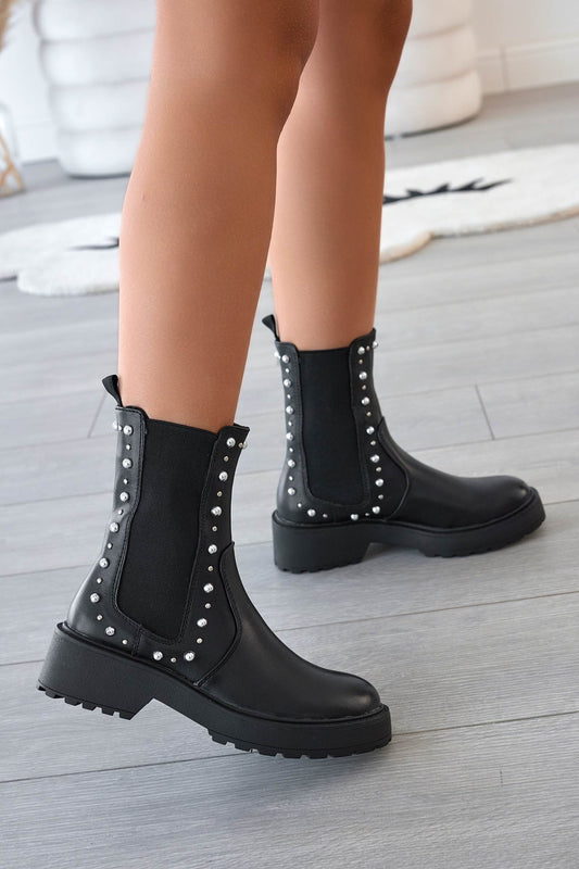 MAAX - Bottines noires avec clous et élastique latéral