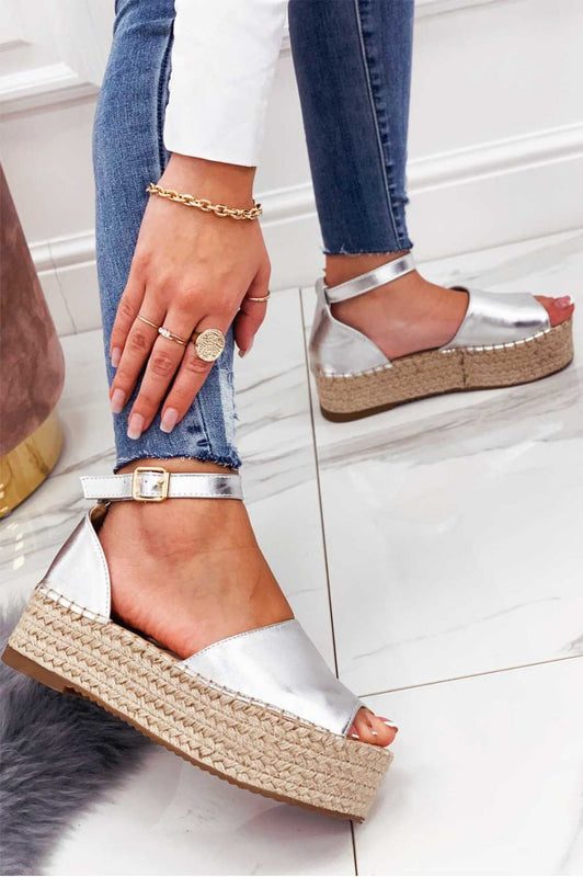 LICIA - Espadrilles argent métallisé avec semelle compensée et bride