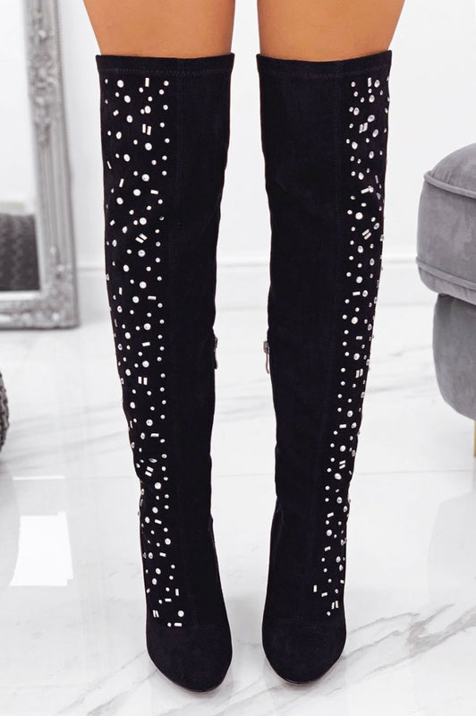 Stivali neri alla coscia con tacco alto e strass