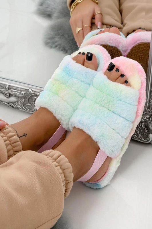 DAINA - Sandales mules arc-en-ciel en fausse fourrure avec élastique