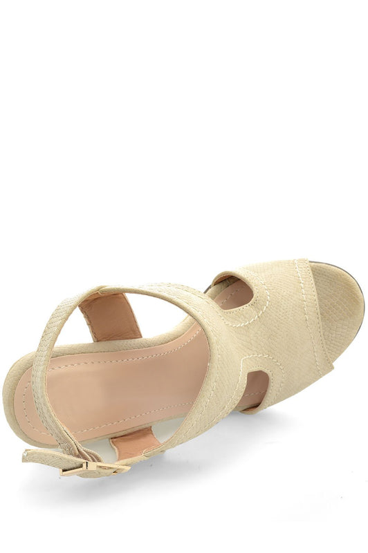 Sandali beige con zeppa