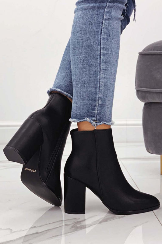 Bottines noires en simili cuir avec talon confortable