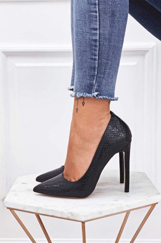 Escarpins noirs effet python à talons hauts