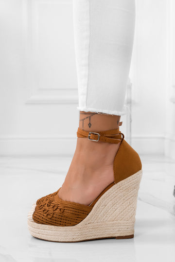 Espadrilles camel avec semelle compensée en corde et broderie